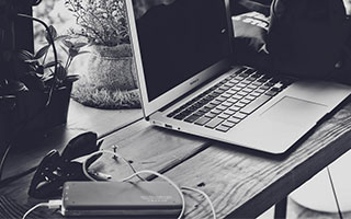 AIYOUXI.COM-“传奇回忆：乔丹场场经典瞬间”，乔丹表演