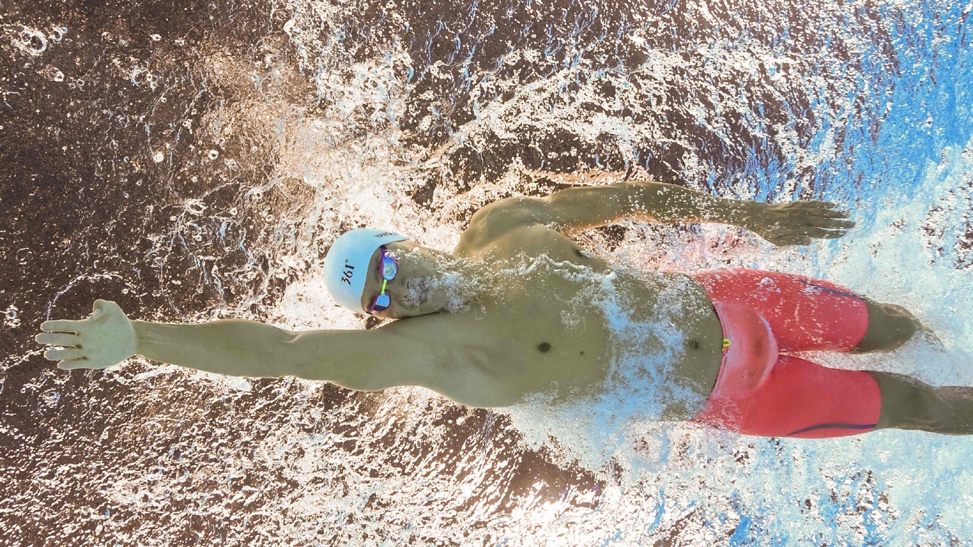 爱游戏体育-中立代表队A蝶泳项目发挥持续稳定，蝶泳中国选手